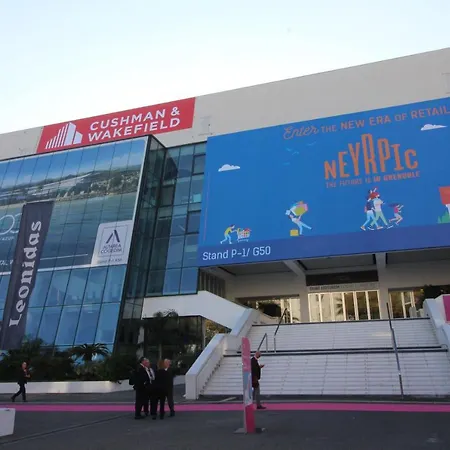 Conseil Immo - Moderne A 250 M Du Palais Des Festivals Et Des Plages *
